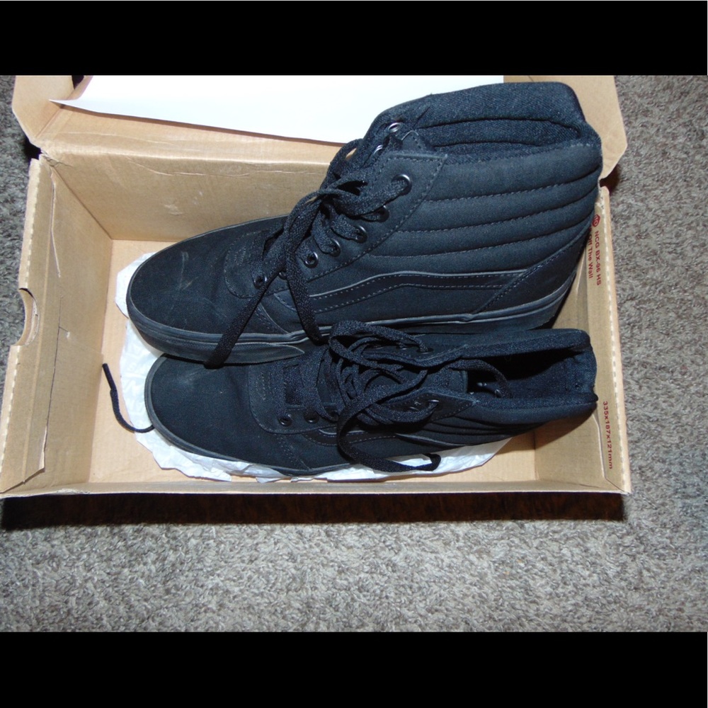 NEW Vans ward high top all black skate shoe